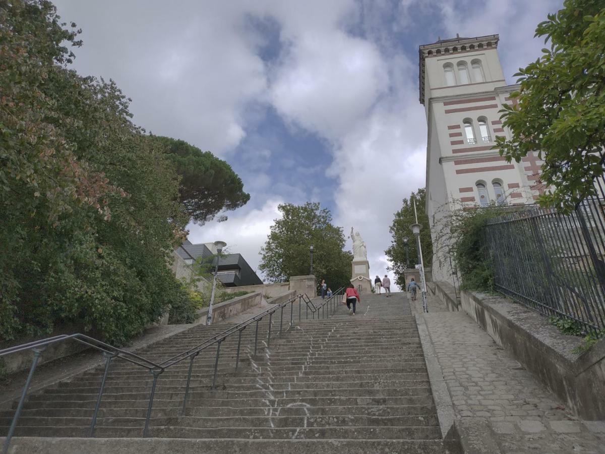 L'Appart' De Jules Nantes Bagian luar foto